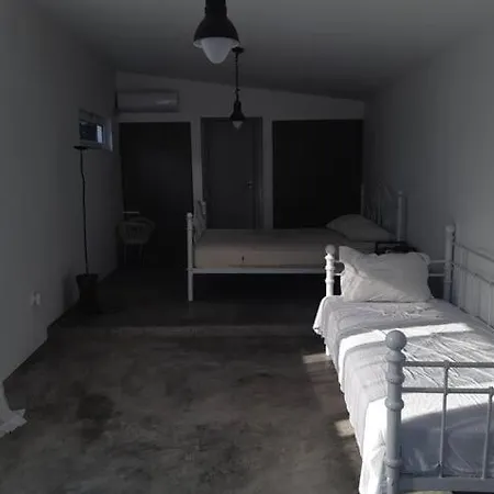 Mykonos * Agioi Theodoroi