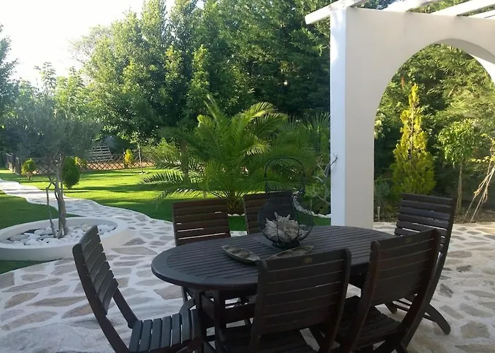 Villa Mykonos Agioi Theodoroi (Corinthia)