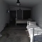 Mykonos * Agioi Theodoroi (Corinthia)