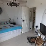 Mykonos Villa Agioi Theodoroi (Corinthia)