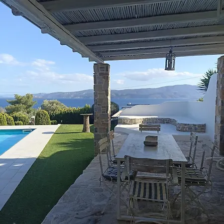 Mykonos Villa Agioi Theodoroi (Corinthia)