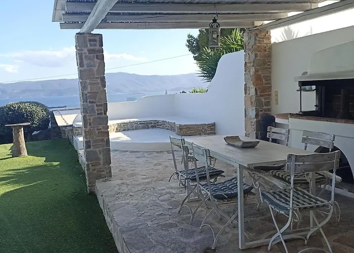 Vila Mykonos Agioi Theodoroi (Corinthia)